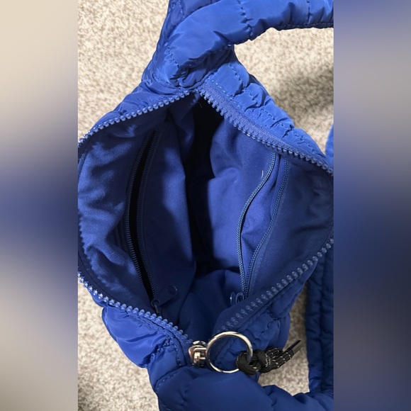 FP Movement - Blue Quilted Carryall Sling Bag - Picture 4 of 10